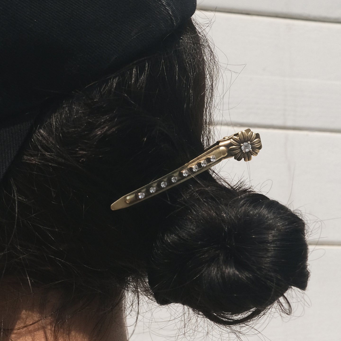 Vintage Gerbera Hair Clip - Gold (1 piece)