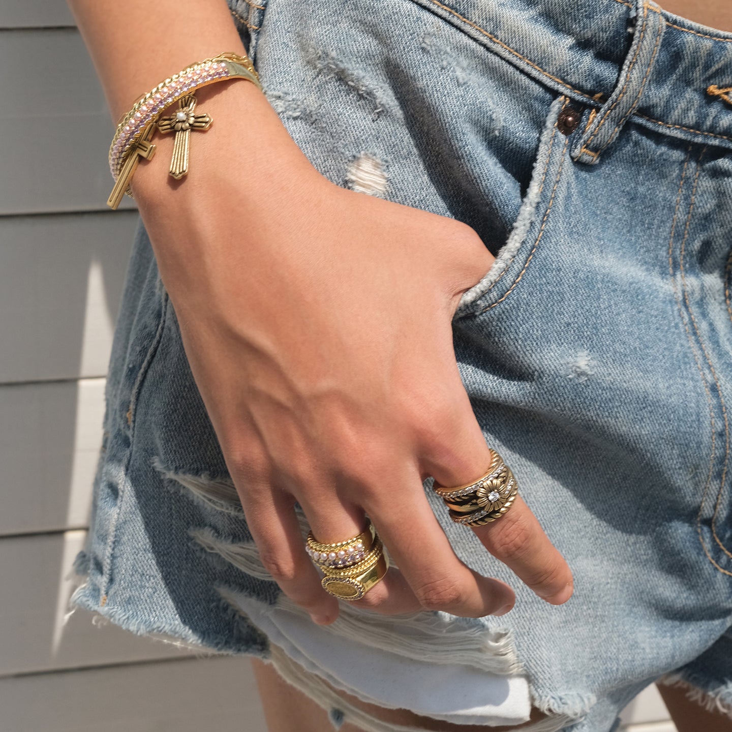 Multi-Chain RIng - Gold