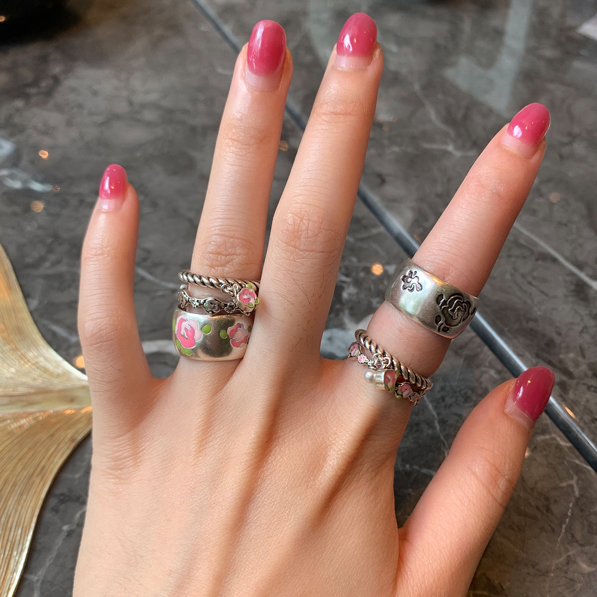 Rose Ditsy Floral Garland Stackable Ring(1 Set, 1 Pieces)